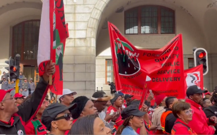 Members of Cosatu and its affiliate unions protested outside the Western Cape Legislature in Cape Town on 6 July 2023. Picture: Kevin Brandt/Eyewitness News