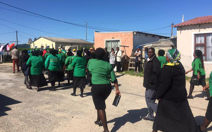 ANCWL arrives at the home of the man who was killed after he tried to save his girlfriend from being raped in Khayelitsha. Picture: Siyabonga Sesant/EWN 