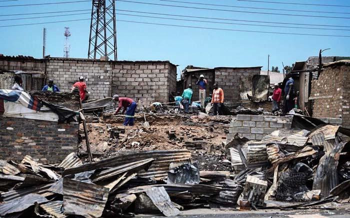 The community of Alexandra rebuilding their homes after a fire destroyed over 500 houses. Picture: Abigail Javier/EWN