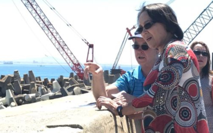 FILE: Cape Town Mayor Patricia de Lille visits the V&A Waterfront Desalination Plant in the drought-stricken city. Picture: Kevin Brandt/EWN