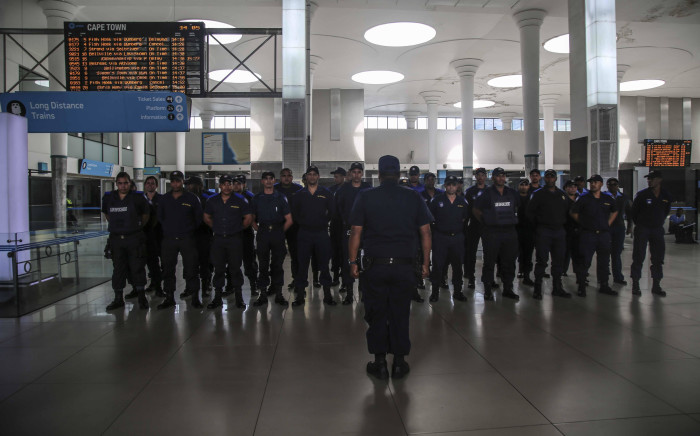 Rail enforcement officers at the Cape Town train station. The deployment of the City of Cape Town’s new Rail Enforcement Unit has again been delayed. Picture: Cindy Archillies/EWN