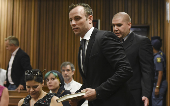 FILE. Oscar Pistorius arriving at the High Court in Pretoria ahead of his bail application on 8 December 2015. Picture: Pool.