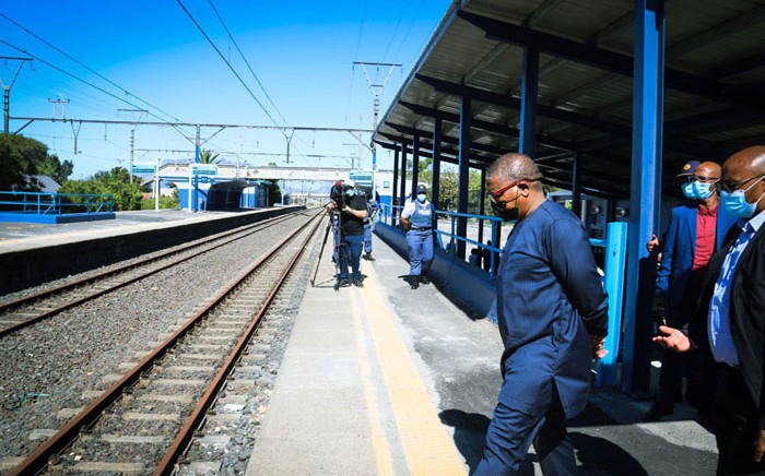 Transport Minister Fikile Mbalula during his inspection tour of Cape Town's railway infrastructure on 17 January 2022. Picture: @MbalulaFikile/Twitter