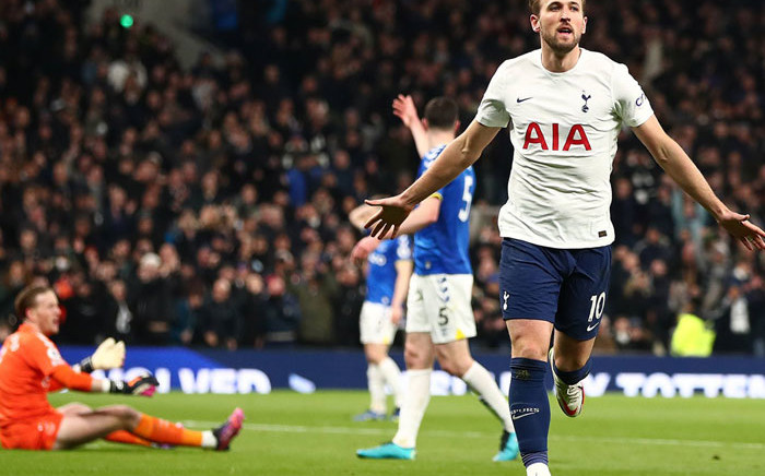 Kane sets Premier League one-club record with 185th Spurs goal