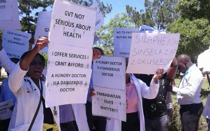 More than 500 doctors in Zimbabwe embarked on a strike over pay and better working conditions. Picture: @ZHDAofficial/Twitter.