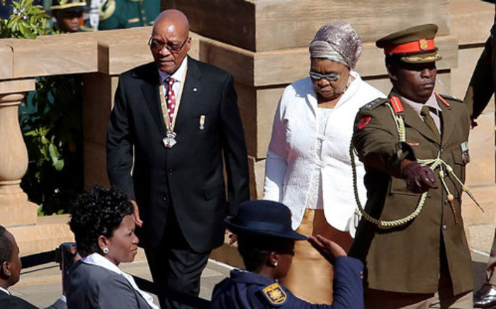 President Jacob Zuma with his wife Sizakele Khumalo at the presidential inauguration at the Union Buildings. Picture: Sebabatso Mosamo/EWN.