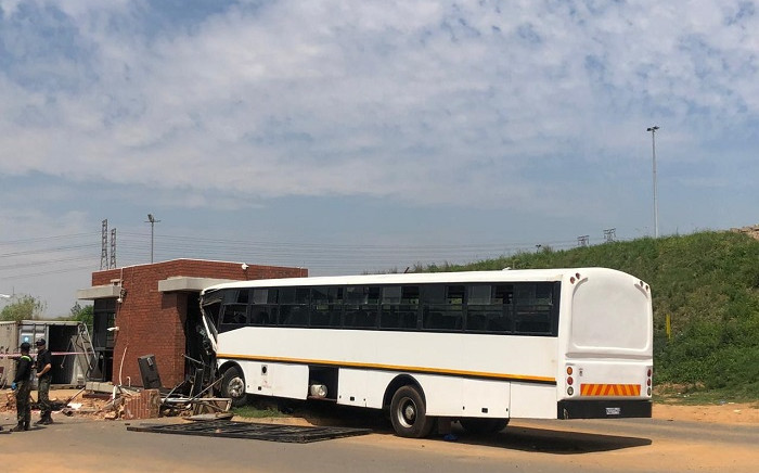 A bus crashed into a concrete structure on Tuesday, 17 November 2020. Picture: Mia Lindeque/EWN