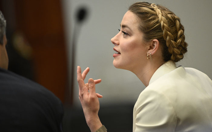 Actress Amber Heard speaks in the courtroom at the Fairfax County Circuit Courthouse in Fairfax, Virginia, 26 April 2022. Picture: BRENDAN SMIALOWSKI/POOL/AFP
