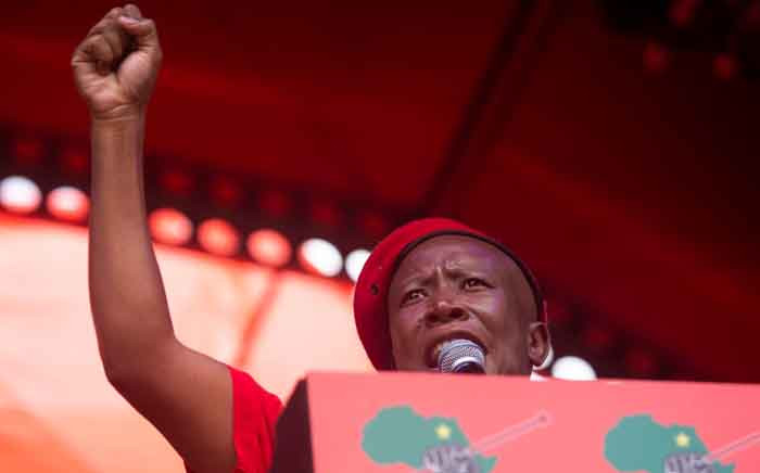 FILE: EFF leader Julius Malema addresses party supporters at the Giant stadium for 2019 EFF manifesto. Picture: Abigail Javier/EWN
