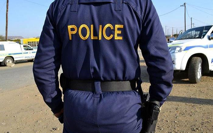 FILE: The warrant officer is recovering in hospital after he was wounded in the back near Mthatha while on patrol. Picture: Saps.