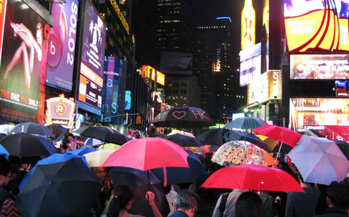 Hundreds gather in Times Square, New York in support of Hong Kong’s “Umbrella Revolution” on 1 October, 2014. Picture: AFP.