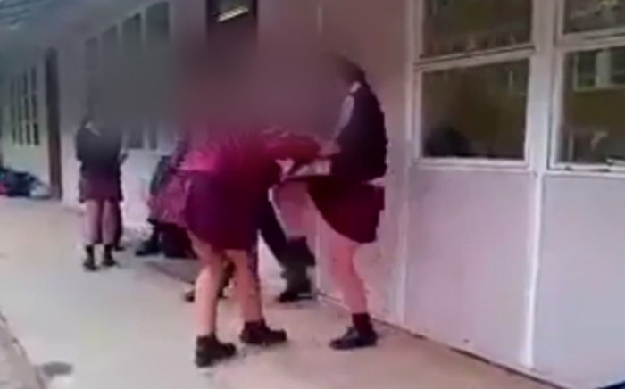 A screengrab from cellphone footage of two high school girls from Pretoria fighting which has gone viral.