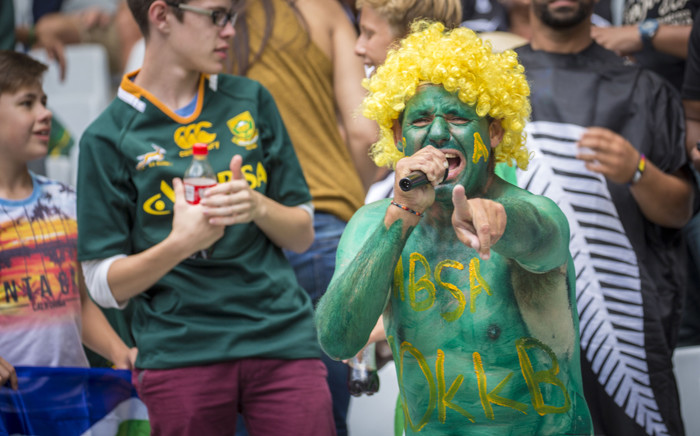 FILE: Superfan Theuns Kleinhans makes his contribution towards the electrifying atmosphere at the inaugural Cape Town Sevens tournament on 12 December 2015. Picture: Aletta Harrison/EWN.