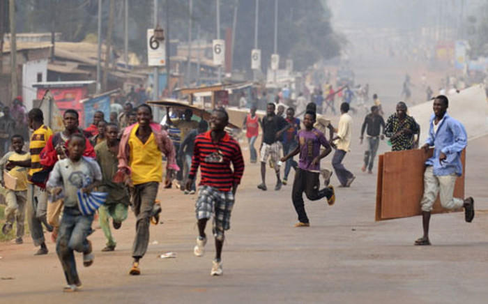 FILE: Looters in Bangui on January 11, 2014. Picture: AFP.