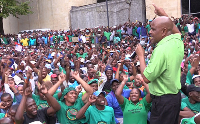 FILE: Amcu President Joseph Mathunjwa addresses striking miners in Johannesburg. Picture: Vumani Mkhize/EWN.