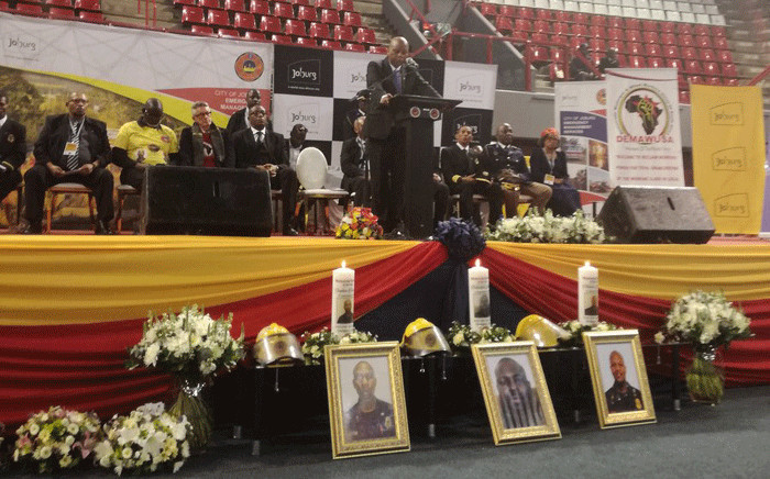 Johannesburg Mayor Herman Mashaba speaks at the memorial service of the three firefighters who died in last week’s blaze at the Lisbon Building in Johannesburg CBD. Picture: @CityofJoburgZA/Twitter.