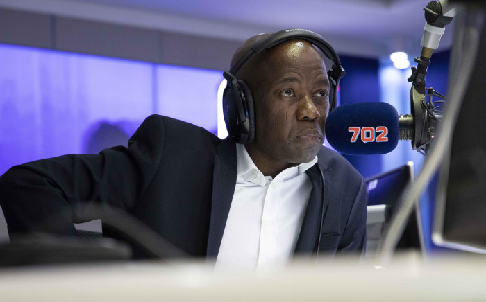 Radio 702’s Xolani Gwala talks to President Cyril Ramaphosa. Picture: Abigail Javier/EWN