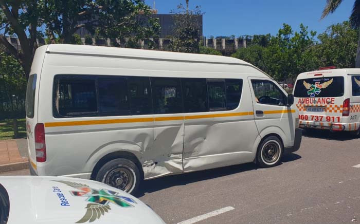 Twenty children have been injured in a taxi accident in Umbilo in KwaZulu-Natal on 23 November 2018. Picture: Rescue Care/Facebook.