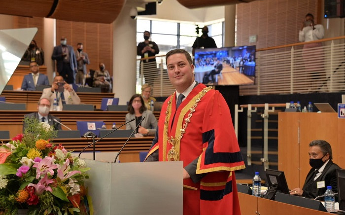 FILE: Newly elected Cape Town Mayor Geordin Hill-Lewis on 18 November 2021. Picture: @geordinhl/Twitter.