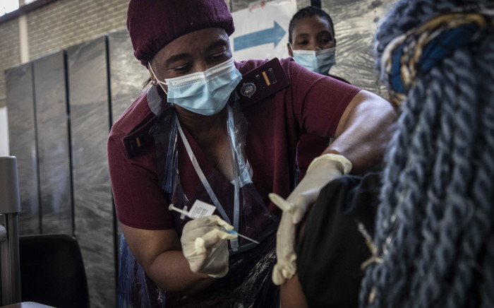 A South African healthcare worker receiving the COVID-19 vaccine. Picture: Abigail Javier/Eyewitness News