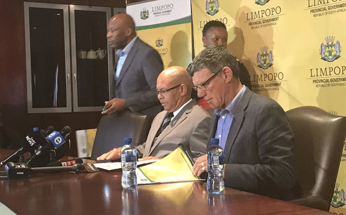 Limpopo Premier Stan Mathabatha (seated left) briefing the media about 10 municipalities that invested money with VBS Mutual Bank. Picture: Clement Manyathela/EWN