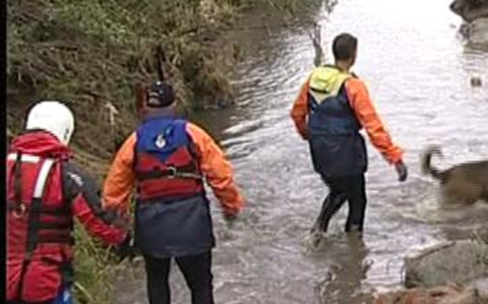 FILE: Police divers search for a body. Picture: Supplied