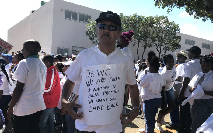 Scores of former District Six residents joined hundreds of other demonstrators in a march for land, housing and school safety held in Cape Town on Wednesday 21 March 2018. Picture: Lauren Isaacs/EWN