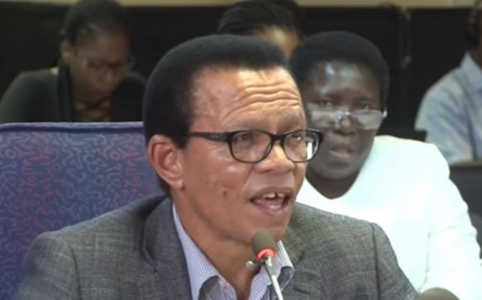 A screenshot of Lawrence Mrwebi testifying at the Mokgoro Inquiry. Picture: SABCNews/Youtube