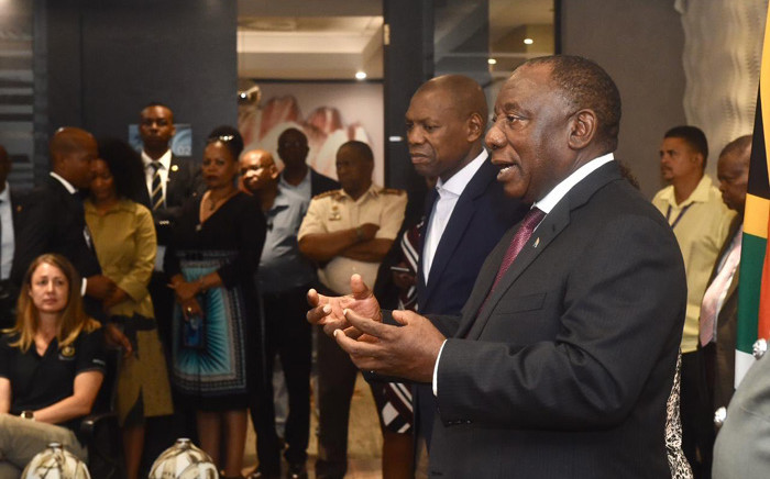 President Cyril Ramaphosa (R) and Health Minister Zweli Mkhize (L) at a media briefing at OR Tambo International Airport on 10 March 2020 on the repatriation of 122 South Africans from Wuhan, China, following the COVID-19 outbreak. Picture: @PresidencyZA/Twitter.





