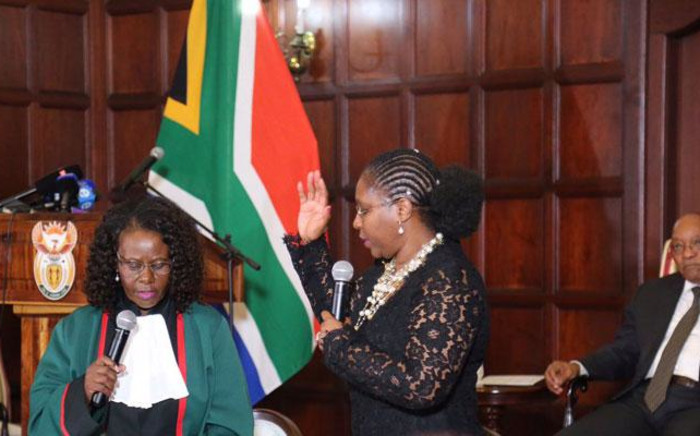 Newly appointed Minister of Communications Ayanda Dlodlo being sworn in. Picture: Chista Eybers/EWN.