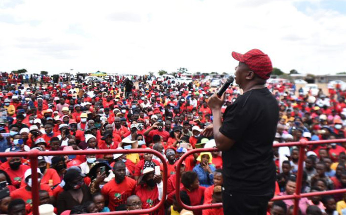 EFF leader Julius Malema addresses a large crowd in Polokwane's ward 13, known as Juju Valley, on 31 October 2021. Picture: Twitter/@EFFSouthAfrica
