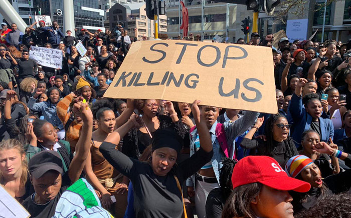 FILE: Capetonians took to the street to protest against gender-based violence on 4 September 2019. They moved from Parliament to the Cape Town International Convention Centre where the World Economic Forum on Africa event was under way. Picture: Christa Eybers/EWN