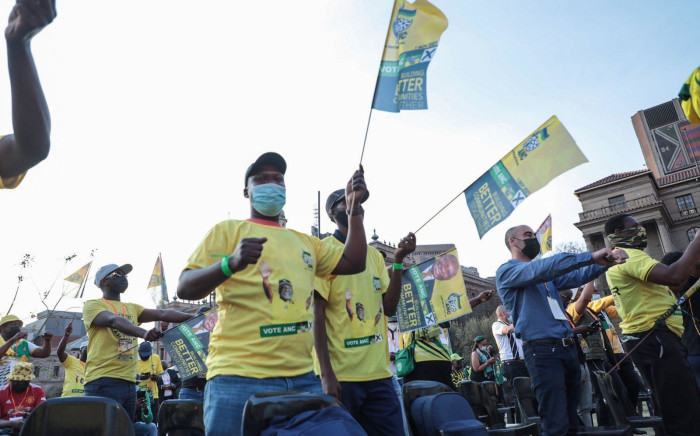 Supporters await the launch of the ANC elections manifesto at Church Square in Pretoria on 27 September 2021. Picture: Abigail Javier/Eyewitness News