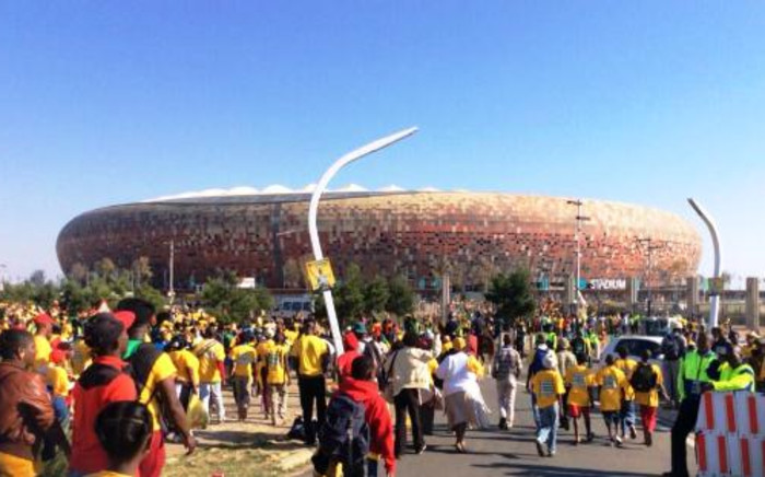 ANC supporters head towards the FNB Stadium in Johannesburg for the ruling party’s Siyanqoba rally on 4 May 2014. Picture: ANC/Twitter.