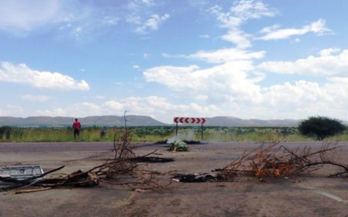 FILE: The site of service delivery protests in Mothutlung where two protesters were shot dead, allegedly by police on 13 January 2014. Picture: Lesego Ngobeni/EWN.