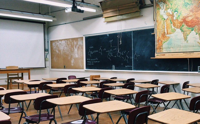 FILE: The Eastern Cape Education Department has raised concerns as schools remain closed amid protests in the OR Tambo Coastal District. Picture: pixabay.com