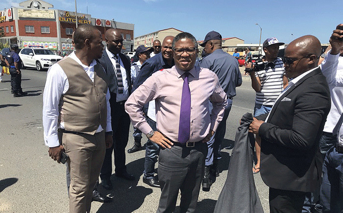  Police Minister Fikile Mbalula visited Hanover Park on 13 October 2017 during a police operation in the Cape community. Picture: Lauren Isaacs/EWN.