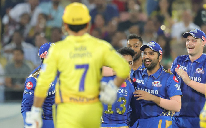 FILE: Mumbai Indians players celebrate a wicket against Chennai Super Kings during their nail-biting Indian Premier League final on 12 May 2019. Picture: @mumbaiindians/Facebook.com.