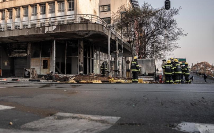 Officials said that Egoli Gas employees were carrying out maintenance work on a pipeline on Bertha and De Korte streets when an explosion occurred on Tuesday 5 September 2023.. Picture: Abigail Javier/Eyewitness News.