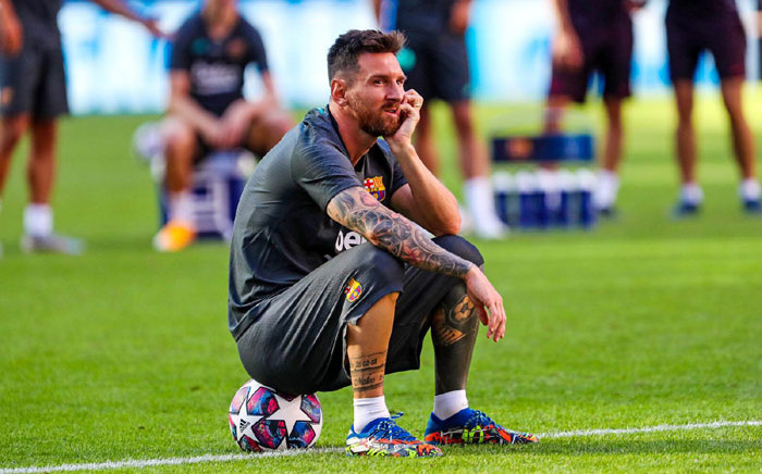 Messi misses first pre-season training session as Barcelona stand-off  continues