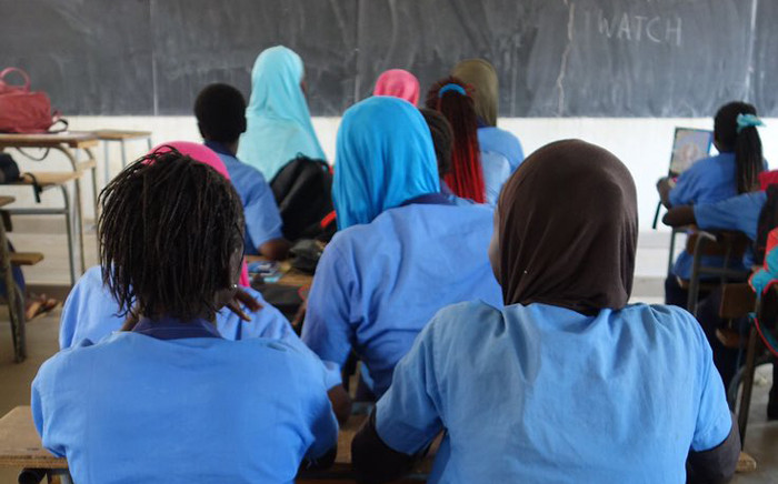 A new Human Rights Watch report on Senegal says girls live with sexual exploitation, harassment and abuse in secondary schools by teachers and school officials. Picture: @ZamaHRW/Twitter.