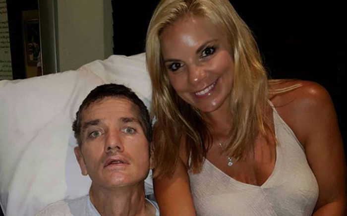 A photo of Joost van der Westhuizen and Amor Vittone during the 2016 Christmas period. Picture: Facebook.com.