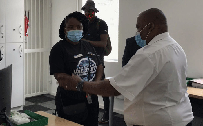 Western Cape Health MEC Nomafrench Mbombo visited Caledon and Swellendam hospitals on 12 April 2021 to assess their readiness ahead of the roll out of phase 2 of COVID vaccines. Picture: Kevin Brandt/Eyewitness News.