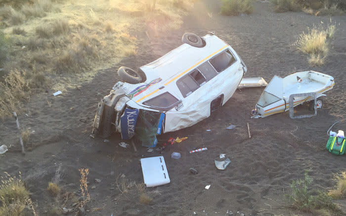 FILE. Four people were killed in a head-on collision between several taxis between Laingsburg and Prince Albert on the N1 Highway on Monday 20 December 2015. Picture: Supplied.