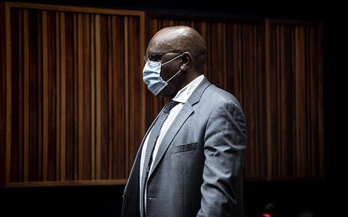 FILE: Former ANC MP Vincent Smith appears in the Palm Ridge Magistrates Court on 14 October 2020 in connection with a fraud and corruption case. Picture: Xanderleigh Dookey-Makhaza/Eyewitness News