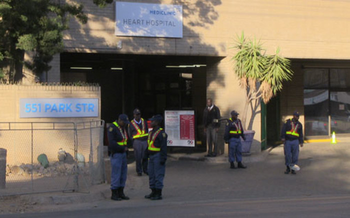 Security has been beefed up at the Mediclinic Heart Hospital in Pretoria where Nelson Mandela is being treated. Picture: Christa van der Walt/EWN