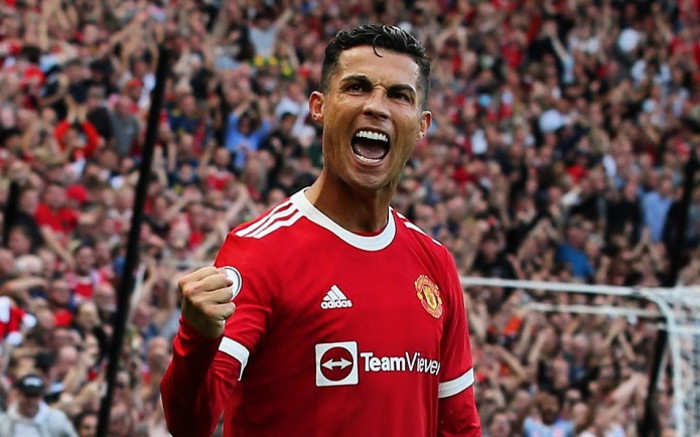                      Cristiano Ronaldo breaks silence for the first time after first premier league game