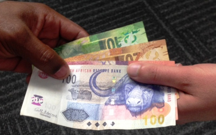 Rand Gains After GDP Surprise, Focus On Budget