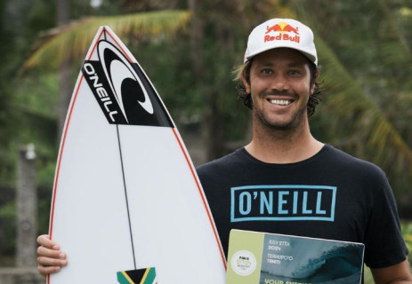 Surfer Jordy Smith qualified for the Paris 2024 Olympic Games through the 2023 ISA World Surfing Games in El Salvador. Picture: jordysmith88/ Instagram.