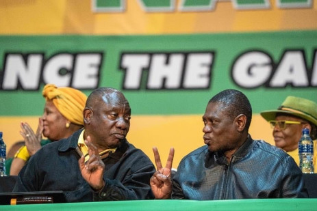 Cyril Ramaphosa y Paul Mashatile en la 55.ª Conferencia Nacional Electiva del ANC el 17 de diciembre de 2022. Imagen: EWN/Jacques Nelles